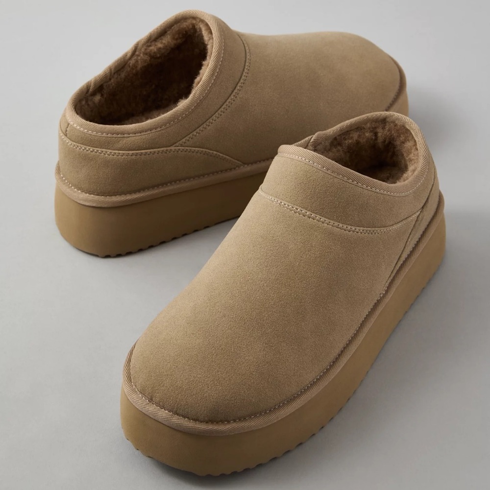 NEW American Eagle The Hangout Slip-On Slipper, Size 10